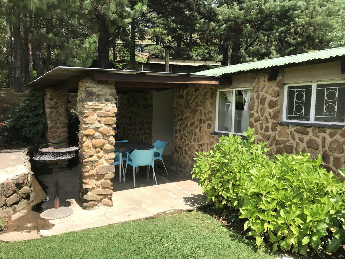 Meadow Lane Country Cottages Underberg Exterior photo